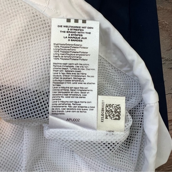 NY Yankees Adidas Windbreaker Jacket Men's L - Picture 9 of 10